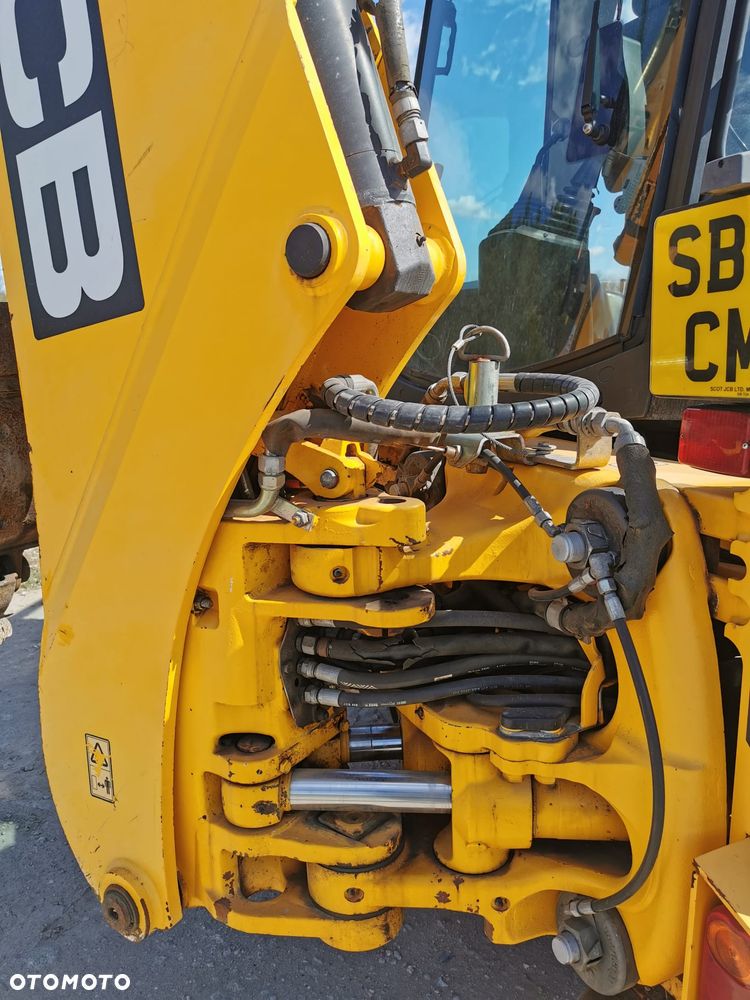 JCB 3CX Powershift - 14