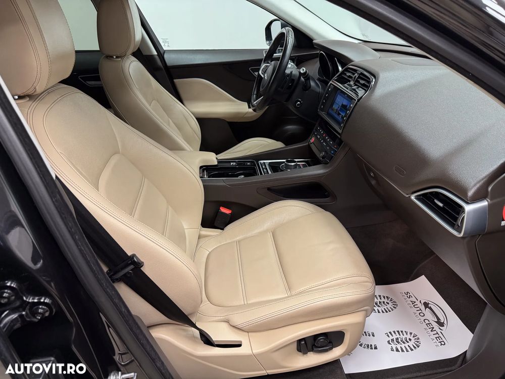 Jaguar F-Pace 25d AWD Aut. Prestige - 15