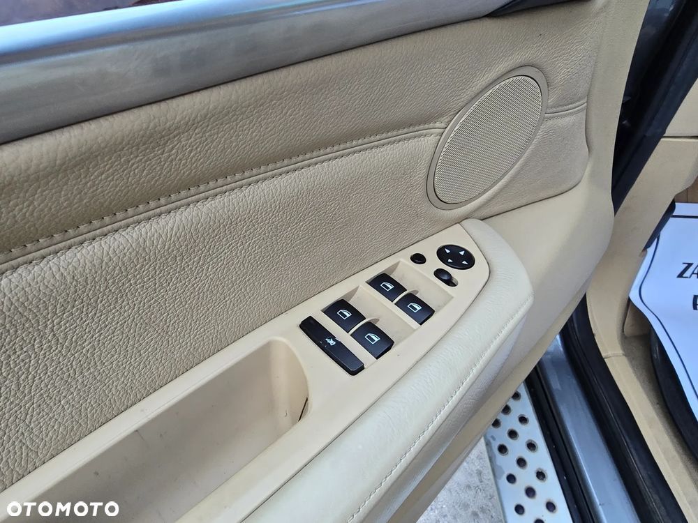 BMW X5 xDrive35d - 12