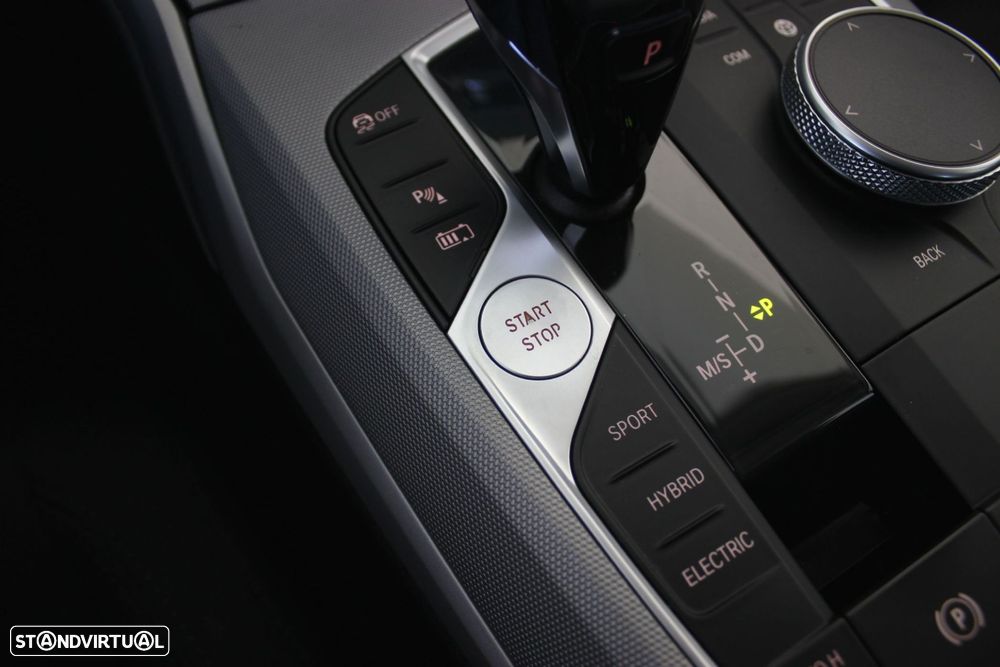 BMW 330 e Corporate Edition Auto - 41