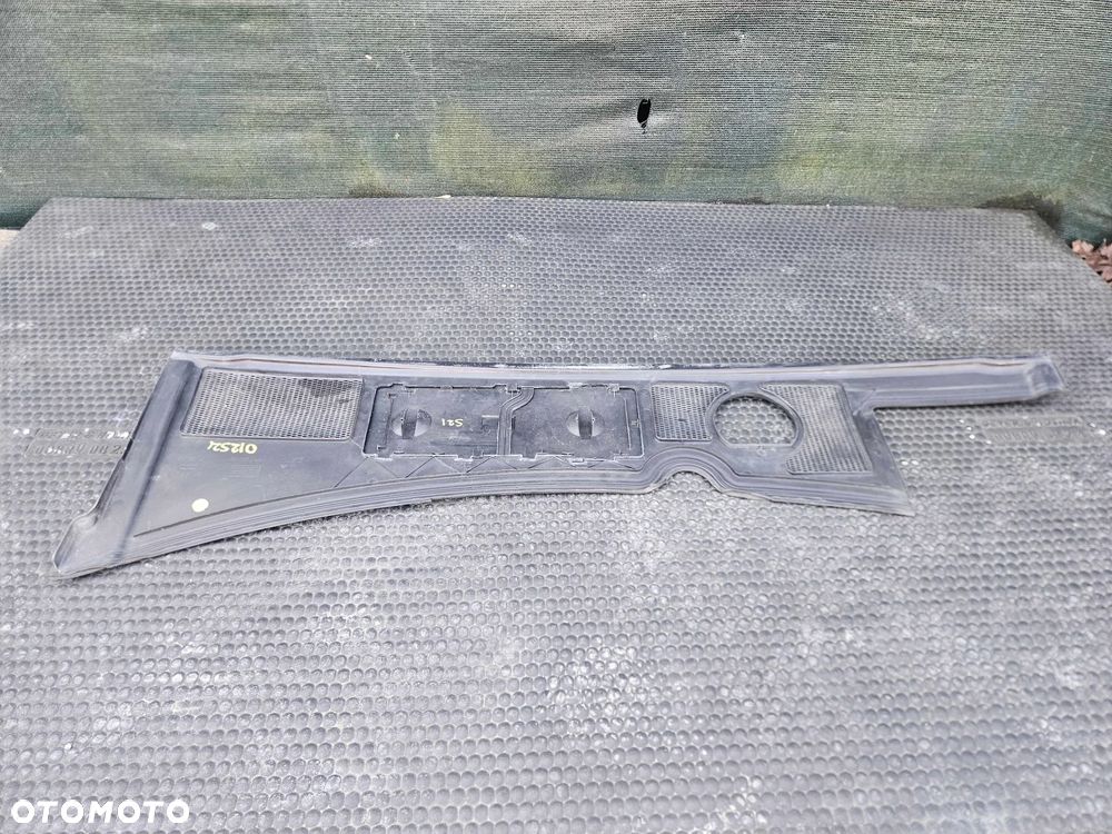 Podszybie 8E1819417B 8E1819422 Osłona Pokrywa Akumulatora Akumulator Plastik Audi A4 B6 B7 Europa - 36