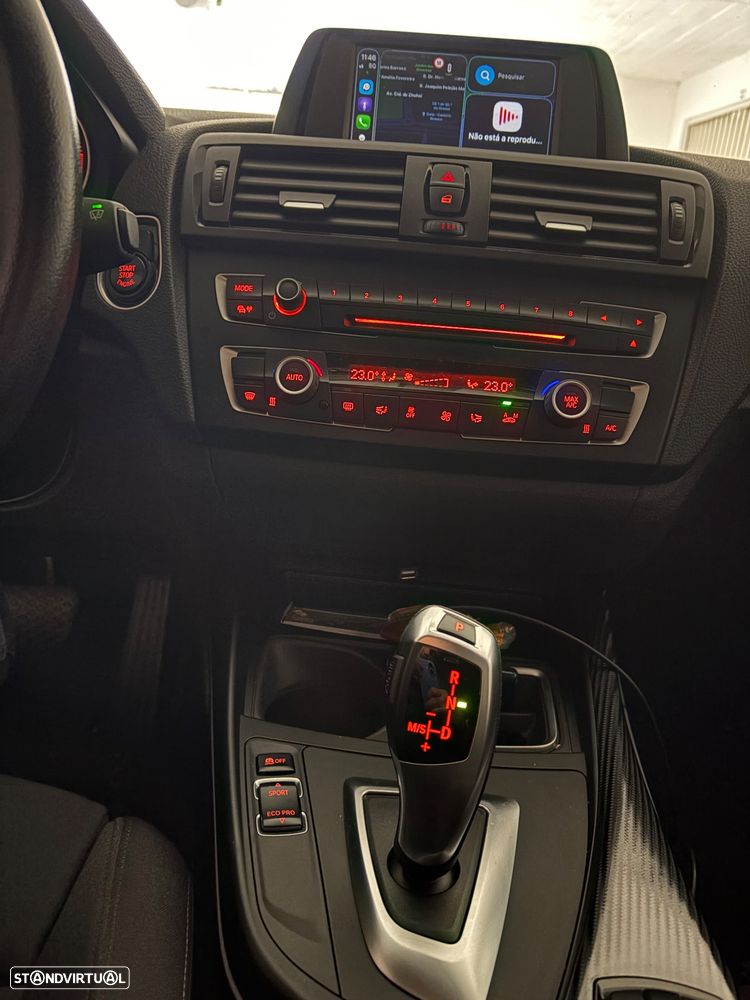 BMW 118 dA Line Urban - 3