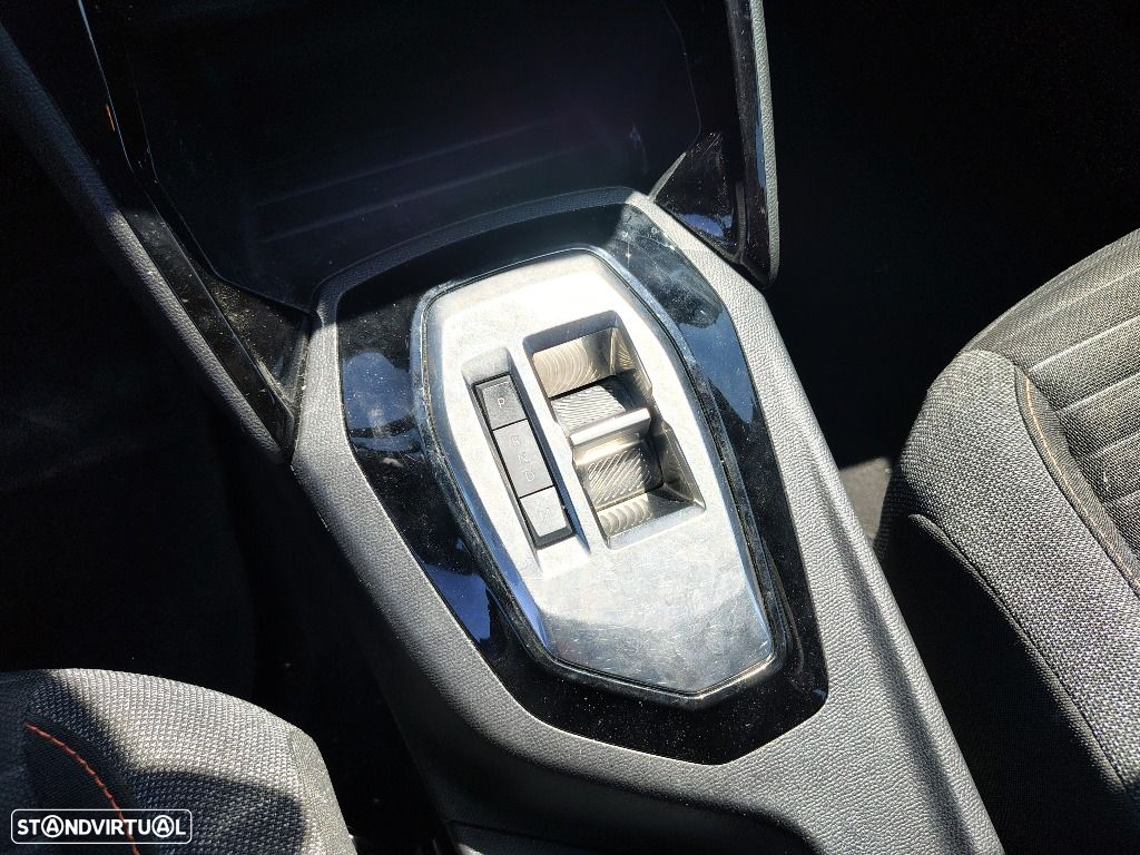 Peugeot 2008 1.5 BlueHDi Active Pack EAT8 - 12