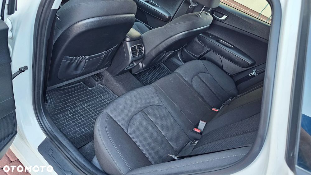 Kia Optima 1.7 CRDI L DCT - 30