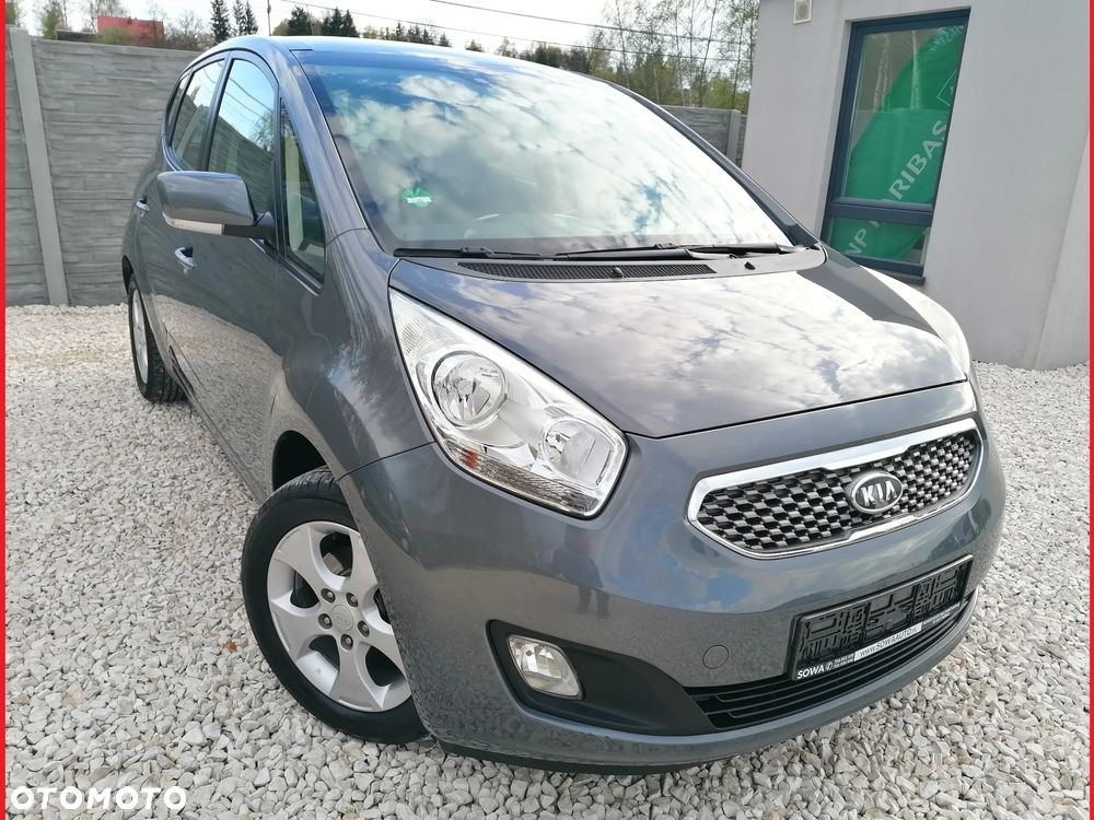 Kia Venga 1.6 CVVT Fifa World Cup Edition - 1