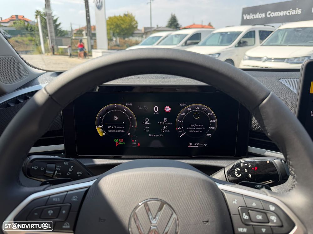 VW T-Roc 1.5 eTSI Style DSG - 11