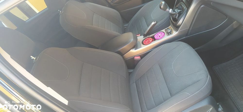 Ford Kuga 2.0 TDCi 2x4 Trend - 29