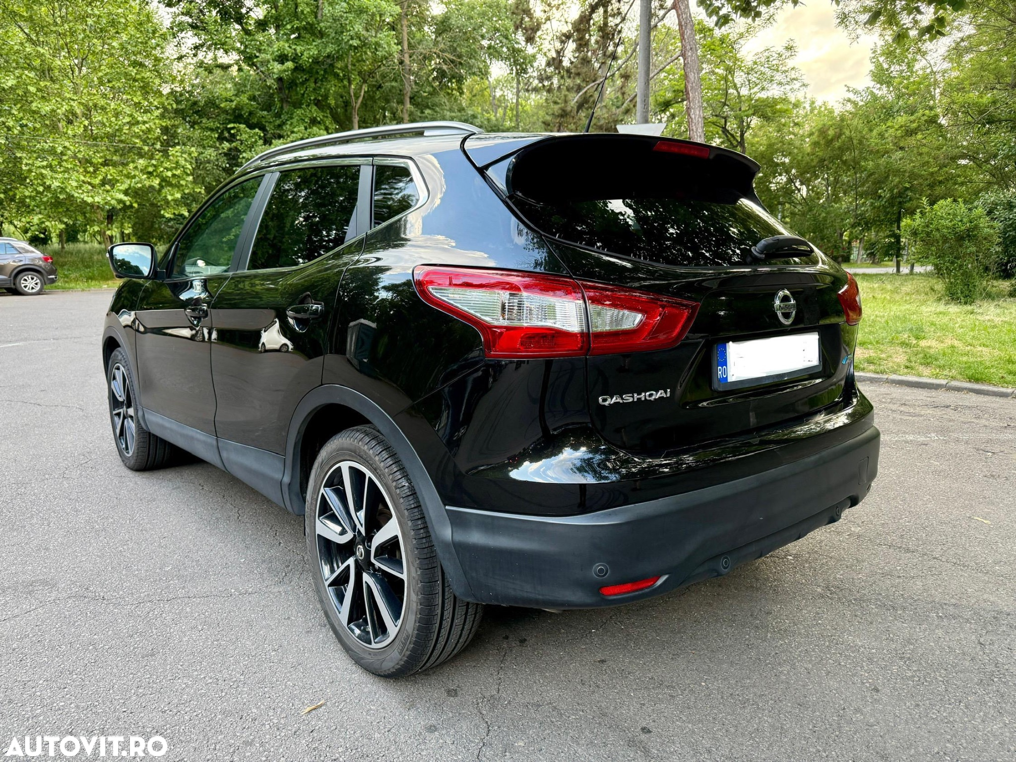 Nissan Qashqai 1.6 DCI Start/Stop X-TRONIC Tekna - 5