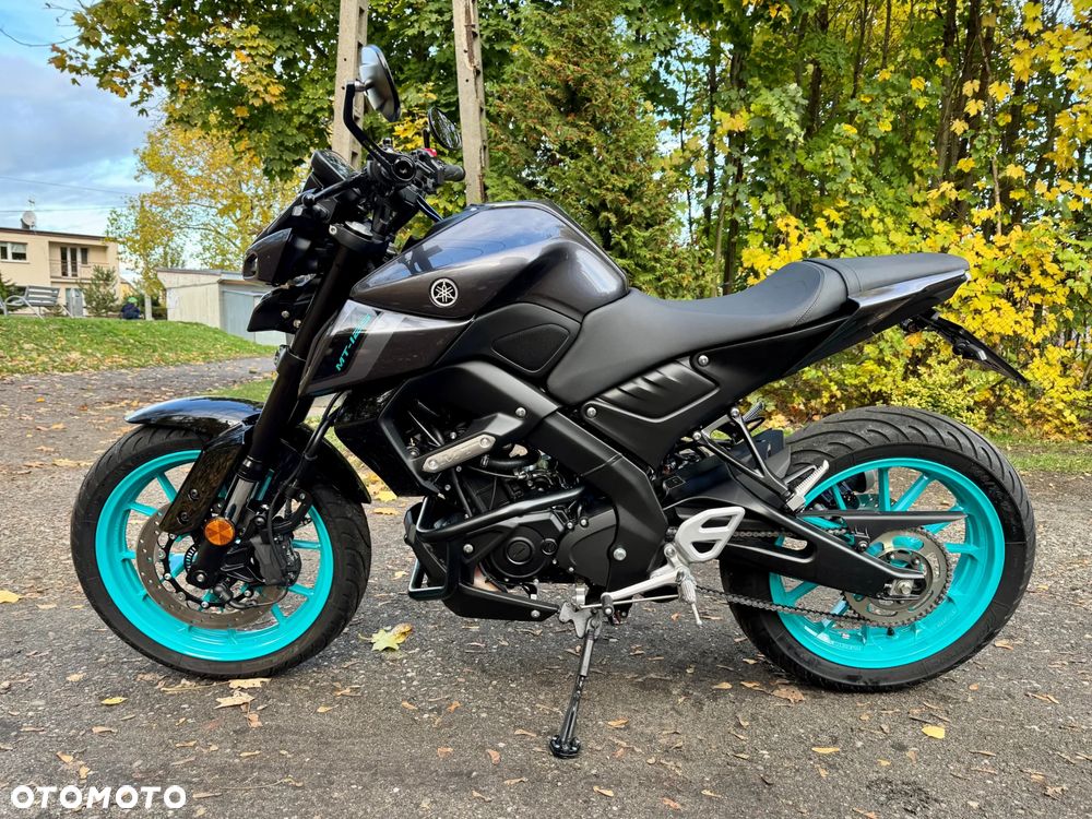 Yamaha MT - 7