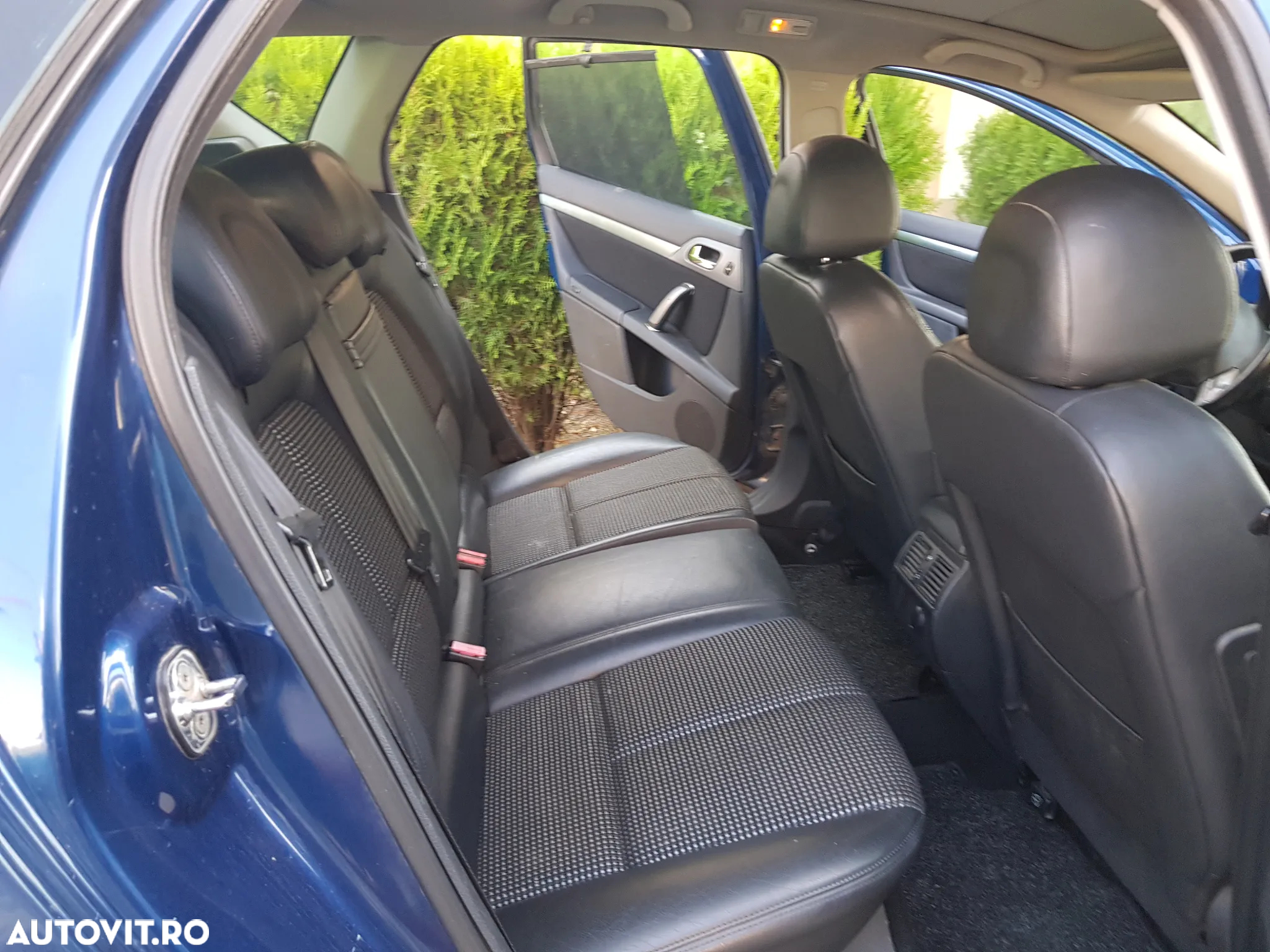 Peugeot 407 SW HDi 135 Automatik - 32