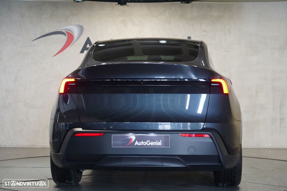 Tesla Model Y Long Range Tração Traseira - 6
