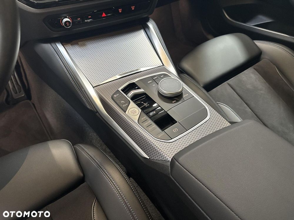 BMW Seria 2 M240i xDrive - 16