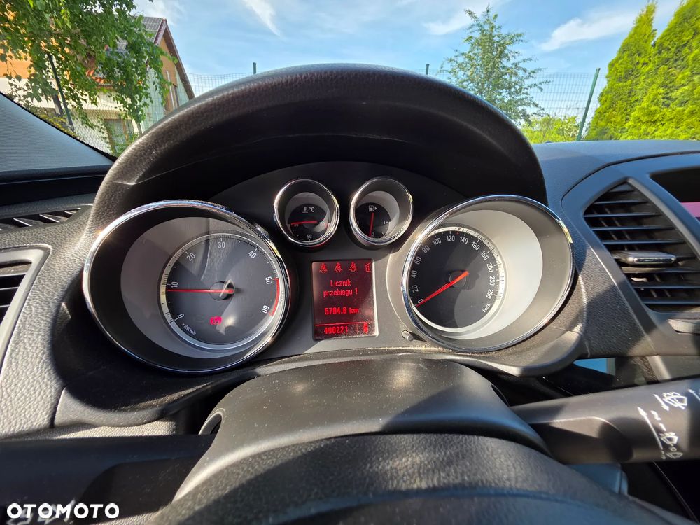 Opel Insignia 2.0 CDTI EcoFLEX Cosmo - 32
