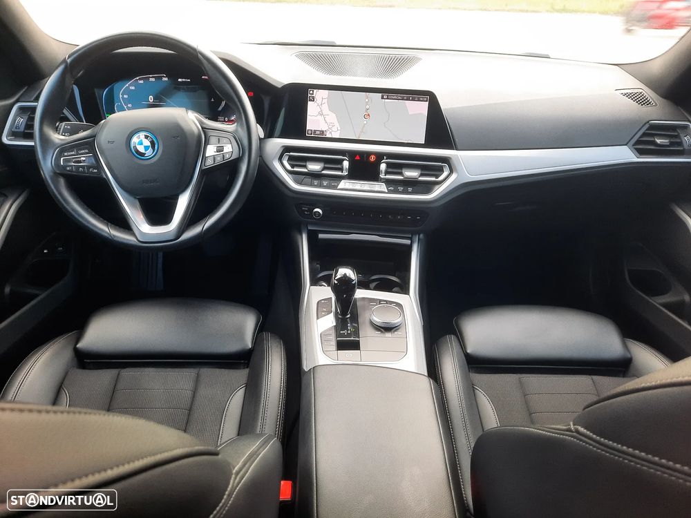 BMW 320 e Line Sport Auto - 21