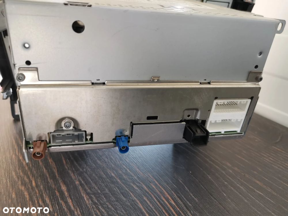 Radio do Nissan Qashqai J11 7 513 750 230 - 4