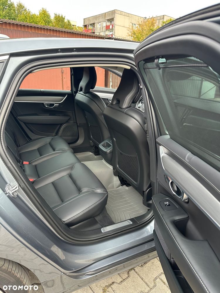 Volvo S90 - 16