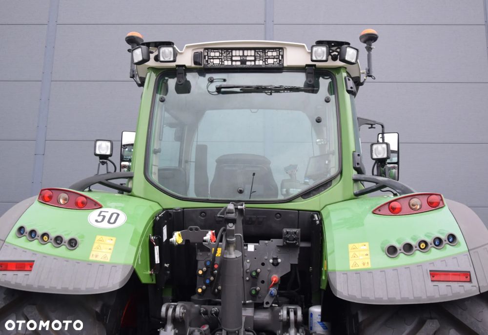 Fendt 724 Vario - 12