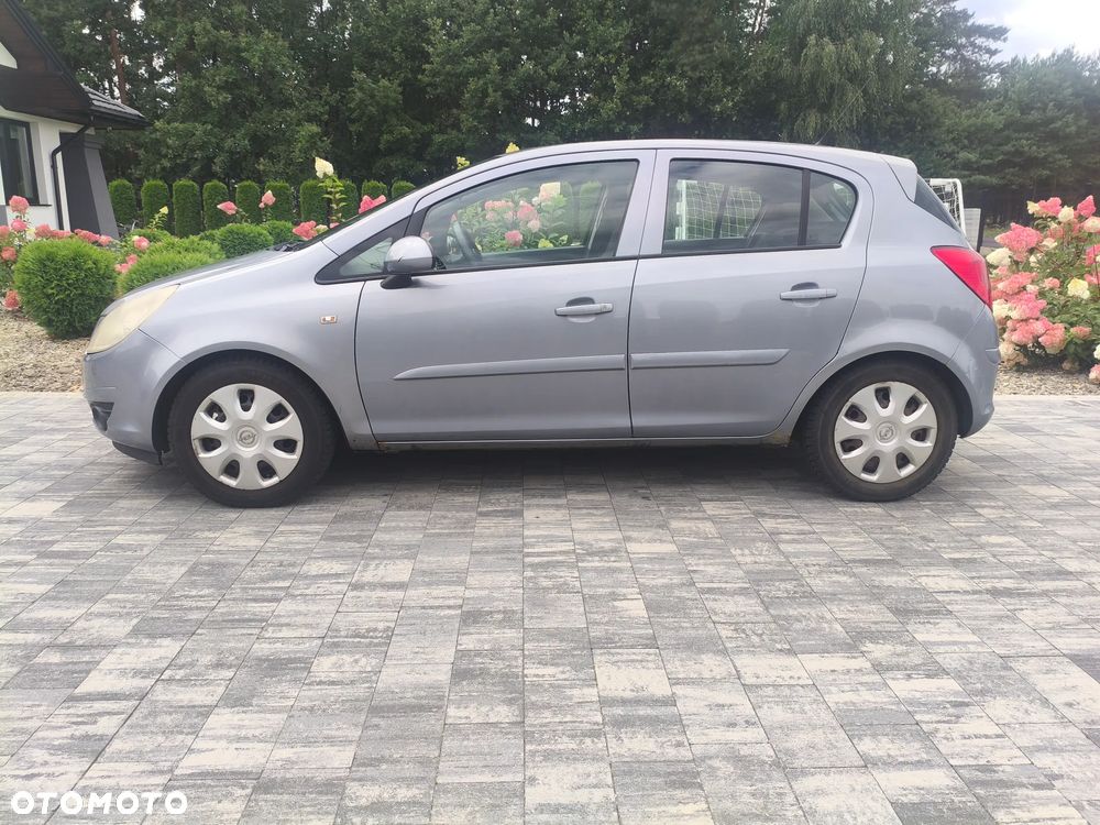 Opel Corsa 1.2 16V Cosmo - 1