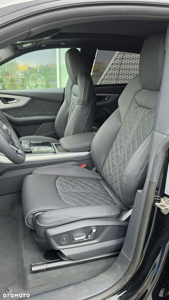 Audi SQ8 TFSI Quattro Tiptronic - 8