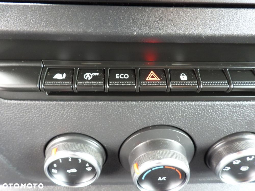 Renault MASTER  PLANDEKA 10 PALET WEBASTO TEMPOMAT LEDY PNEUMATYKA KLIMATYZACJA  165KM - 34