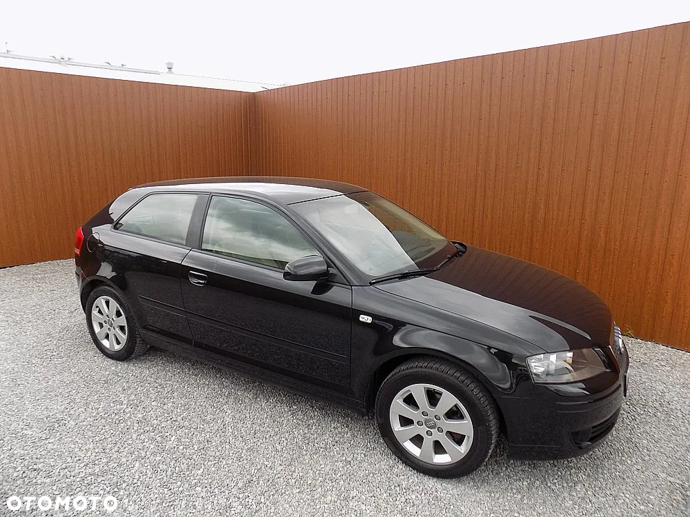 Audi A3 1.6 Attraction - 28