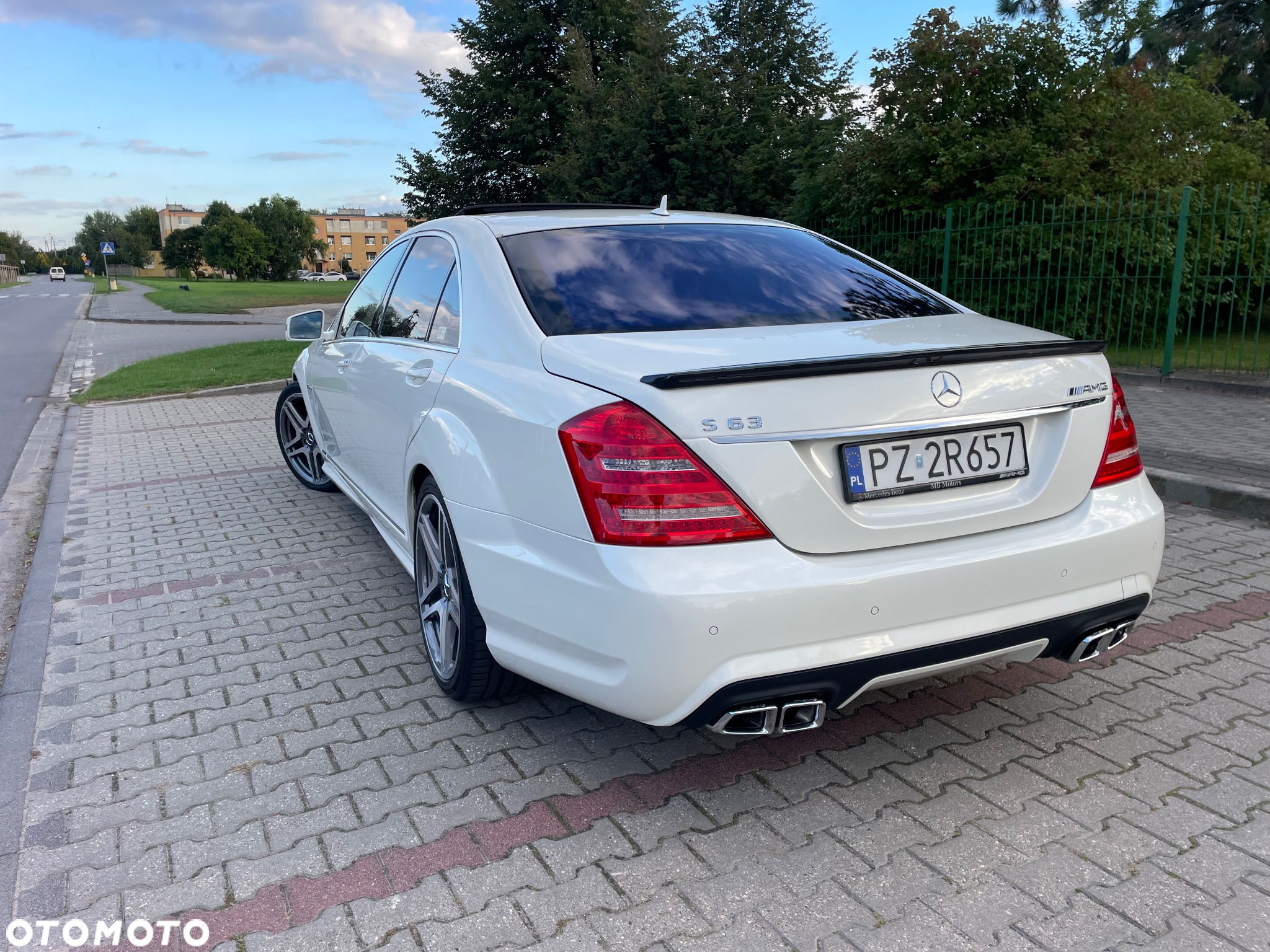 Mercedes-Benz Klasa S 63 AMG L - 12
