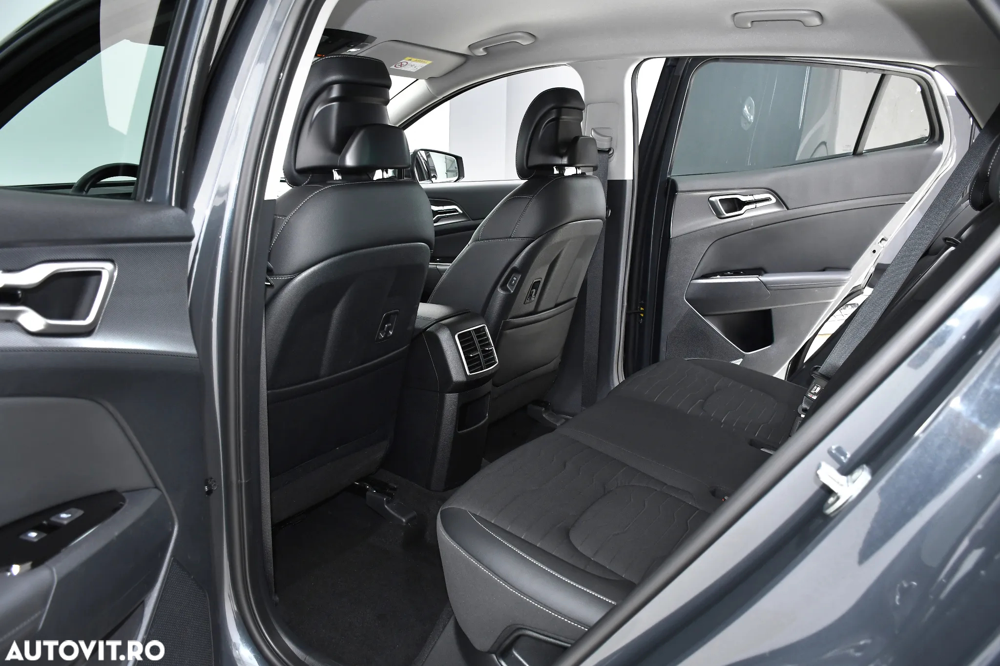 Kia Sportage 1.6 T-GDI MHEV 7DCT HP 4x2 Style - 14