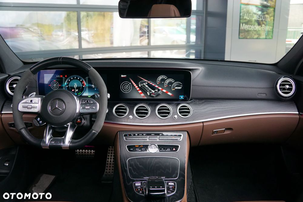Mercedes-Benz Klasa E AMG 53 4-Matic+ - 36