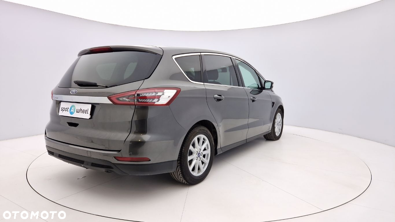 Ford S-Max - 6