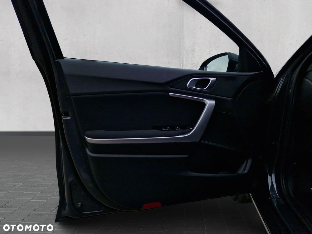 Kia XCeed 1.5 T-GDI L DCT - 11