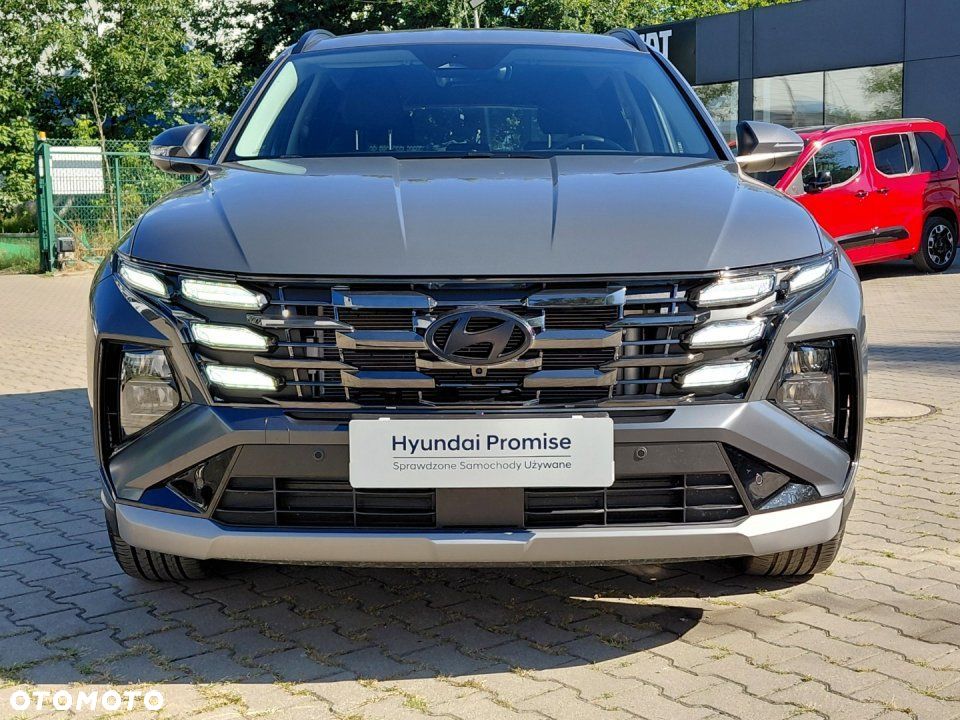 Hyundai Tucson - 2