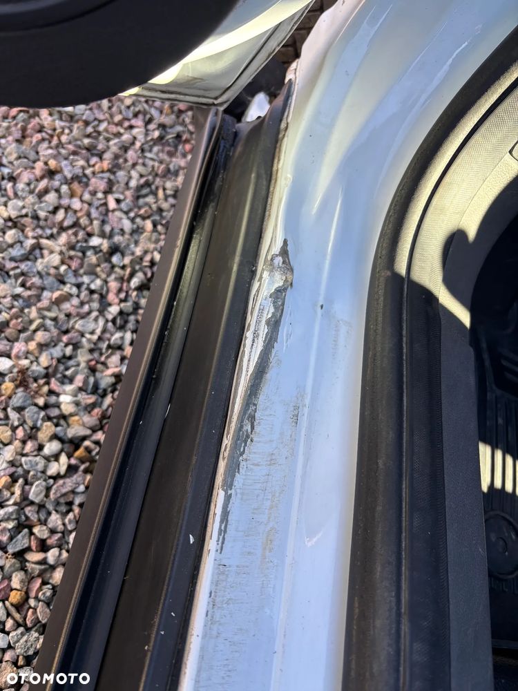 Ford TRANSIT CONNECT - 25