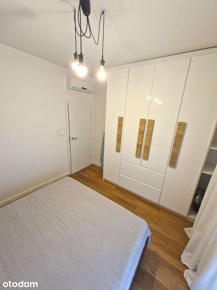 Rakowicka, Novum, Stare Miasto 45m2 2 pokoje, garaż, klimatyzacja