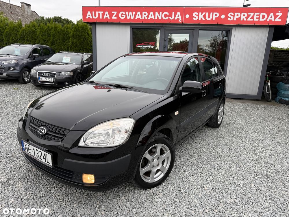 Kia Rio - 2