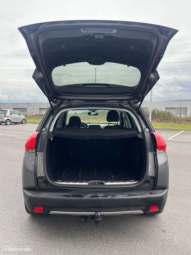 Peugeot 2008 BlueHDi FAP 120 STOP & START Allure - 8