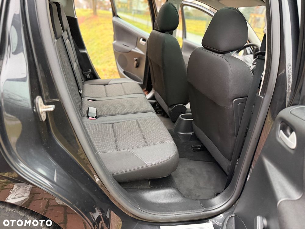 Peugeot 207 HDi FAP 90 (Blue Lion) Business-Line Niveau 2 - 33