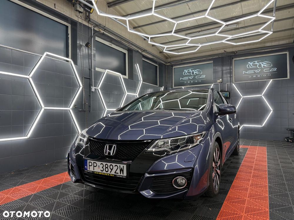 Honda Civic 1.8 i-VTEC Sport Black Edition - 4