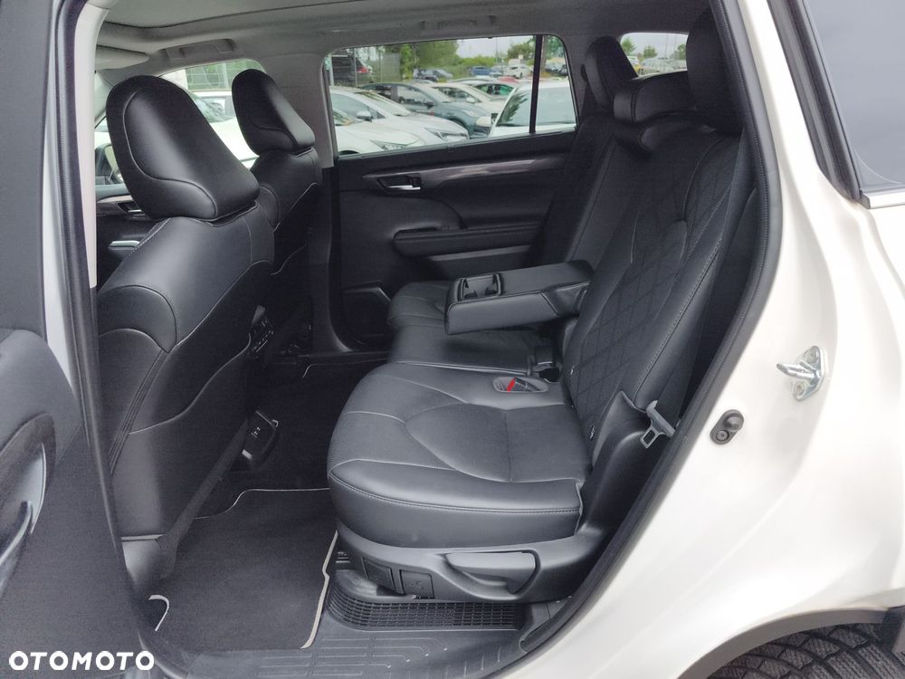 Toyota Highlander - 14