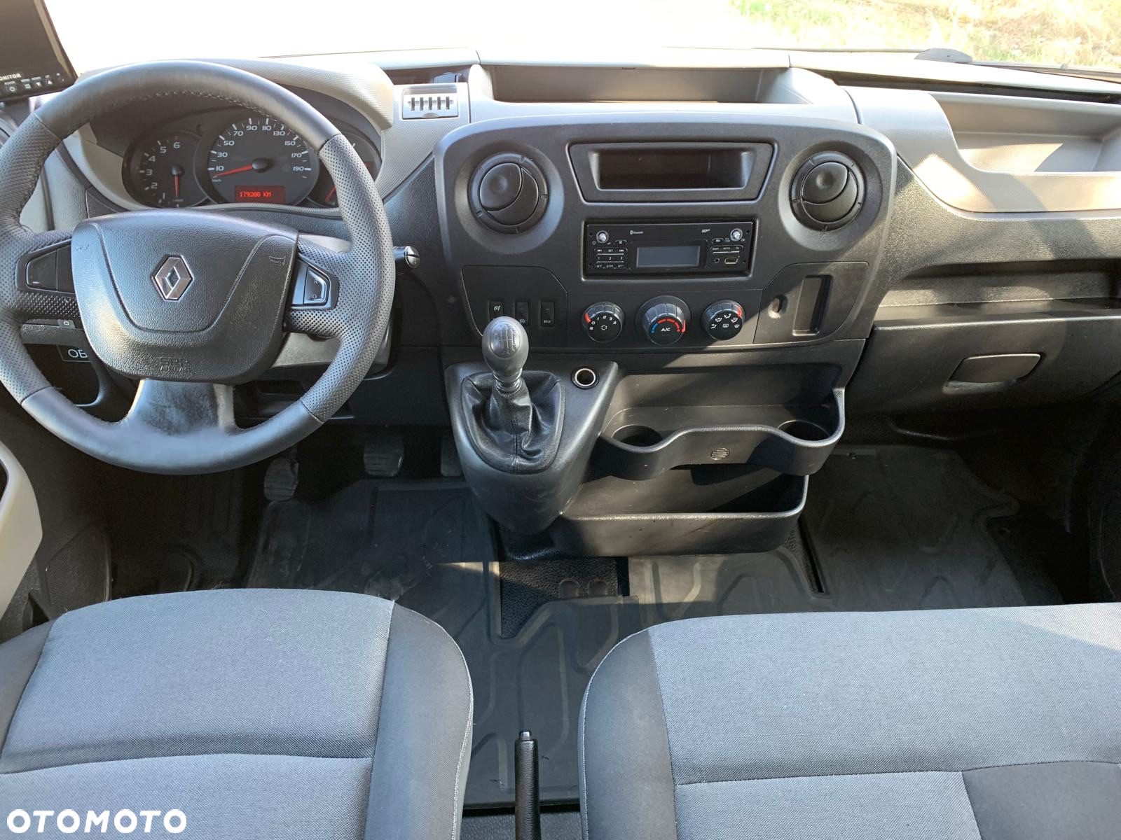 Renault Master - 10