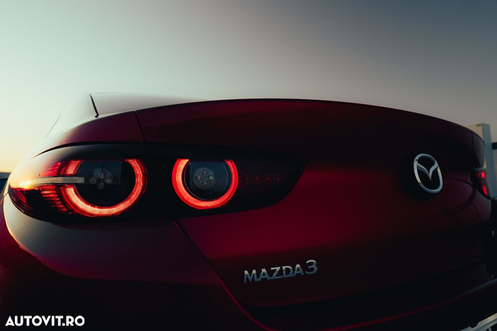Mazda 3 - 5