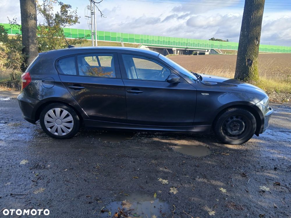 BMW Seria 1 118d - 5