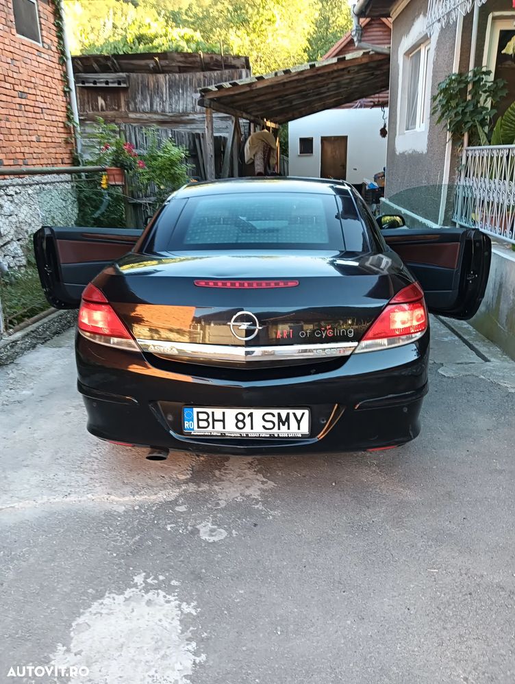 Opel Astra 1.9 CDTI Cosmo - 13