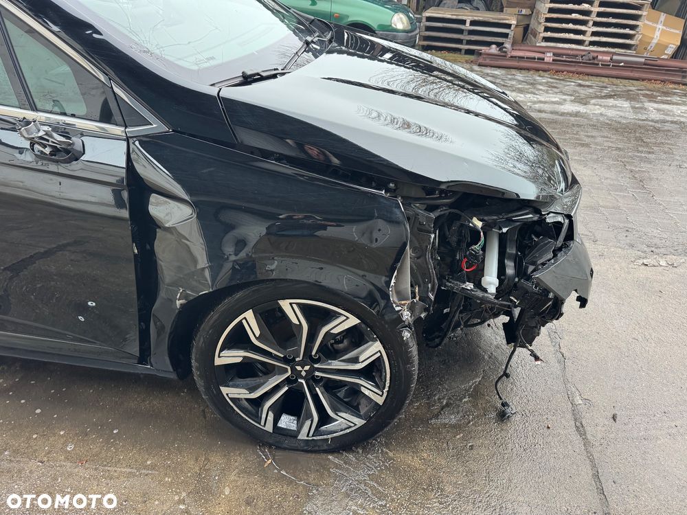 Mitsubishi Colt - 26