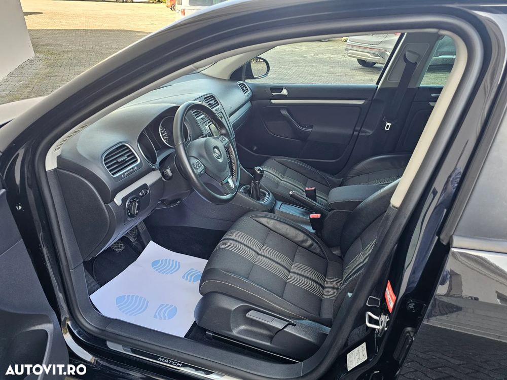 Volkswagen Golf 1.4 TSI MATCH - 17