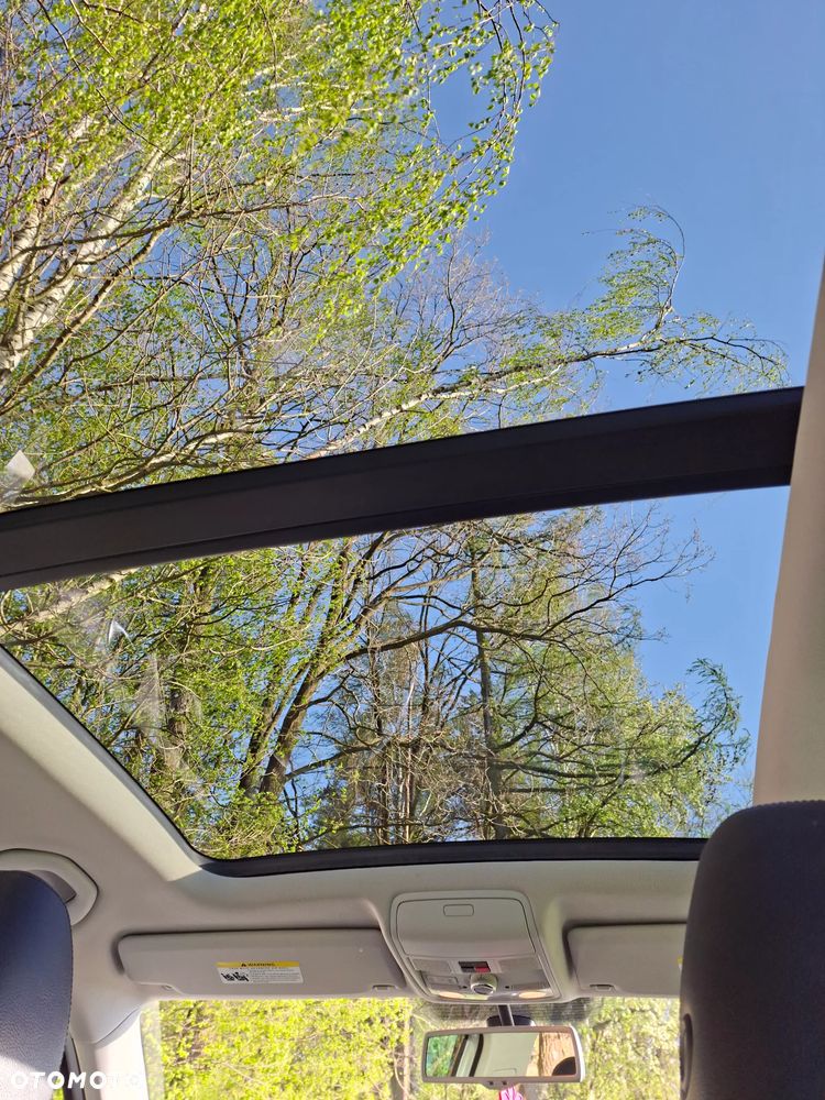 Volkswagen Tiguan - 8