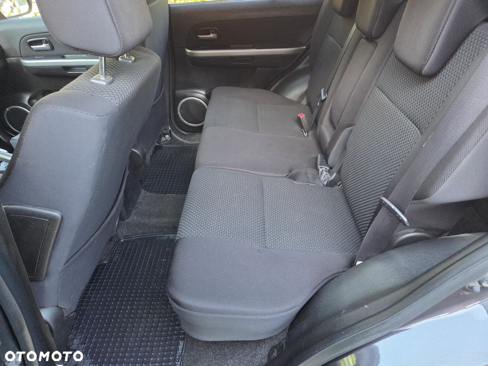 Suzuki Grand Vitara - 17
