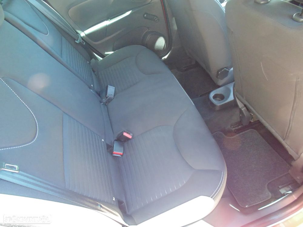 Renault Clio Sport Tourer 1.5 dCi Limited - 16