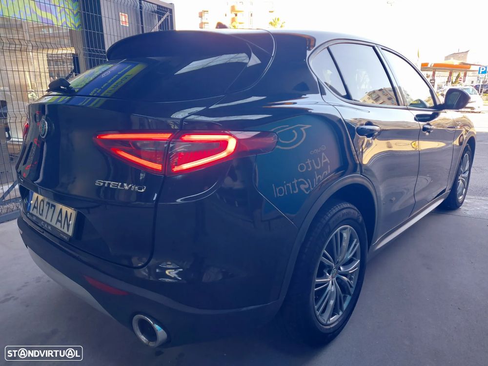 Alfa Romeo Stelvio 2.2 D Super AT8 - 7