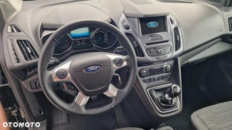 Ford Tourneo Connect Grand - 22
