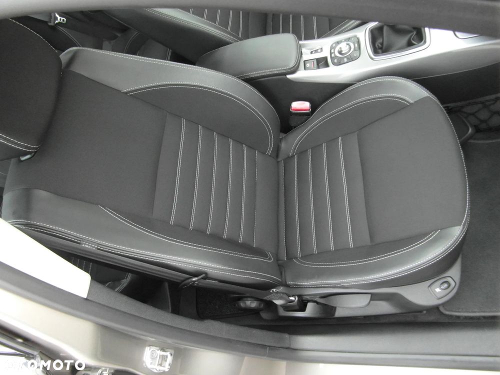 Renault Laguna 2.0 16V 140 Expression - 19